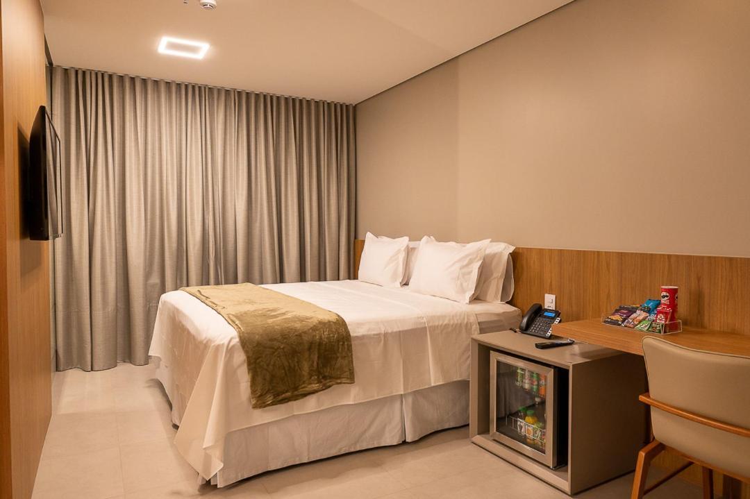 Amazon Aeroporto Hotel กูยาบา ภายนอก รูปภาพ