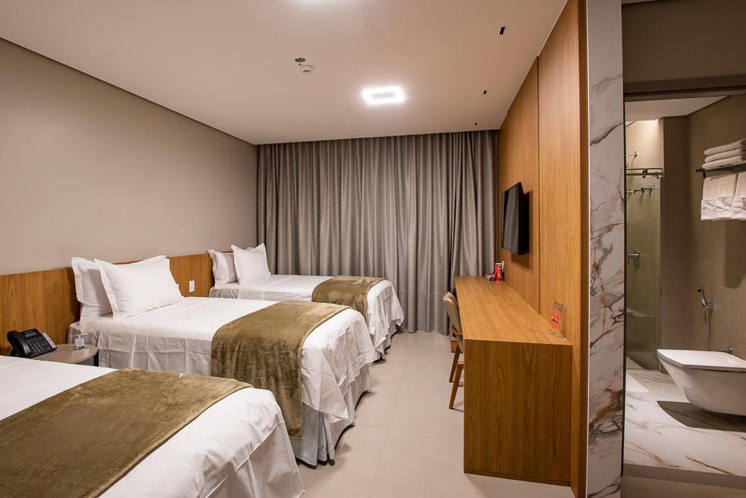 Amazon Aeroporto Hotel กูยาบา ภายนอก รูปภาพ